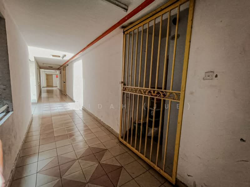 Condominium for Sale at Magna Ville - JUMIDAH (JUE) - Corridor - PropertyGuru.com.my