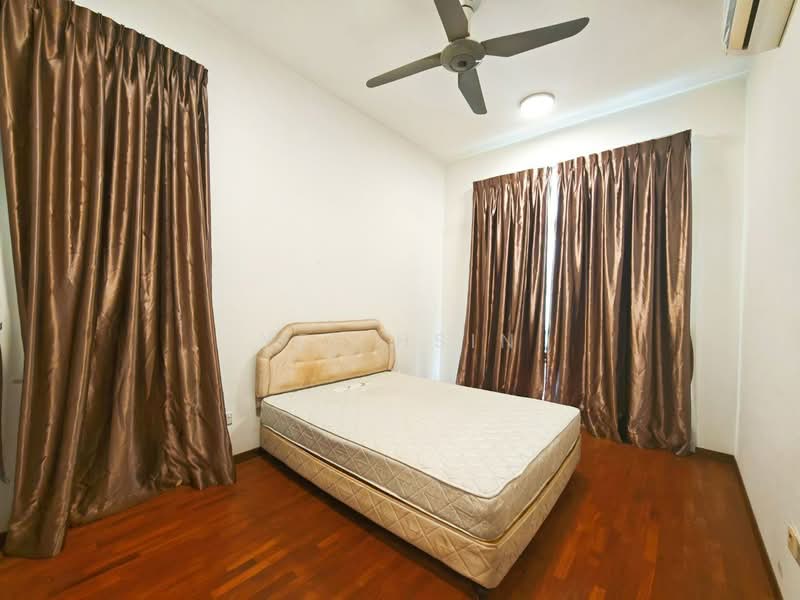 Crescent Bay Suites (Teluk Bayu) untuk Untuk Disewa - RM 2,100 /bulan, Mac 2026 - Bedroom - PropertyGuru.com.my