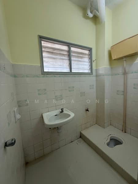 Subang Jaya untuk Untuk Dijual - RM 680,000, Mac 2026 - Bathroom - PropertyGuru.com.my