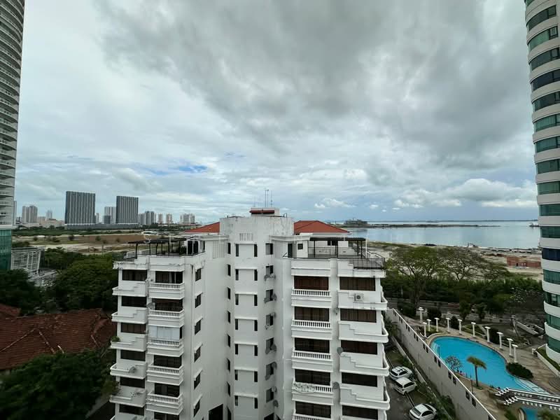 Condominium for Rent at The LOOC Residence - SERENEN TEH - Exterior - PropertyGuru.com.my