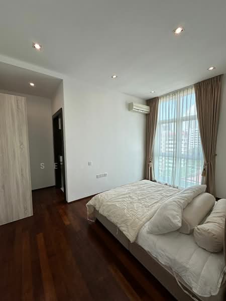 Condominium for Rent at The LOOC Residence - SERENEN TEH - Bedroom - PropertyGuru.com.my