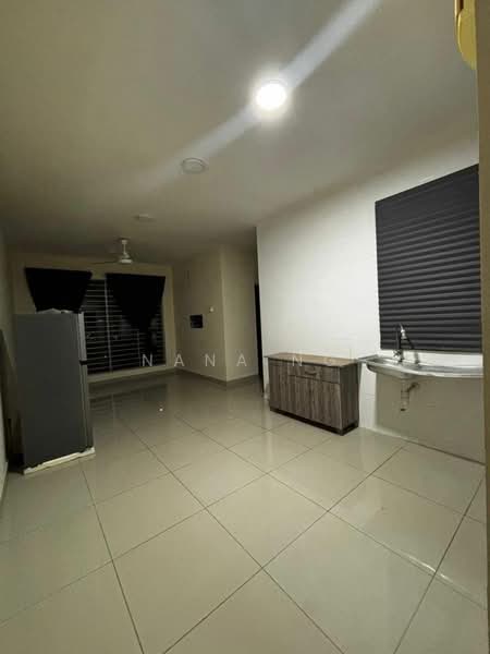 ARC @ Austin Hills untuk Untuk Disewa - RM 1,500 /bulan, Mac 2026 - Living Room - PropertyGuru.com.my