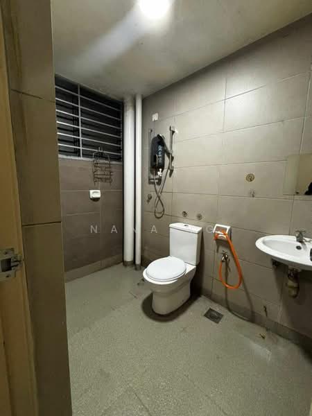 ARC @ Austin Hills untuk Untuk Disewa - RM 1,500 /bulan, Mac 2026 - Bathroom - PropertyGuru.com.my