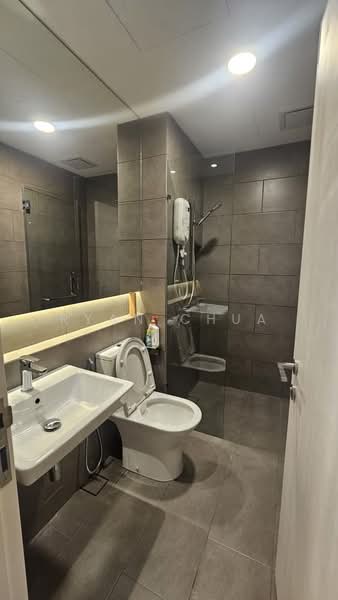 Maya Ara Residences untuk Untuk Disewa - RM 2,700 /bulan, Mac 2026 - Bathroom - PropertyGuru.com.my