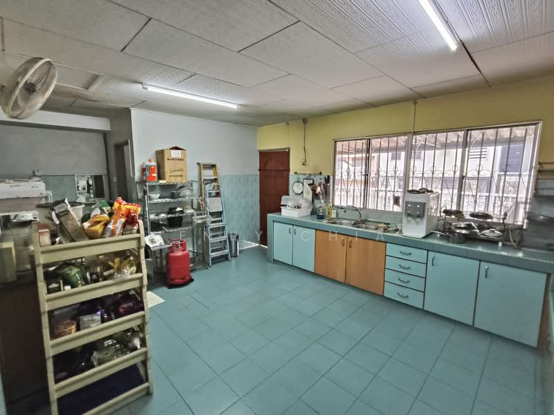 2-storey Terraced House for Rent in Taman Connaught (Cheras) - Henry Chia - Kitchen - PropertyGuru.com.my