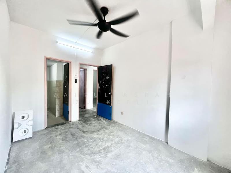 Apartment for Sale at Serdang Raya Court Apartment - Zairul Asrah Zulkefli - Interior - PropertyGuru.com.my