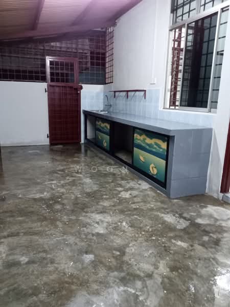 Taman Kesang Damai untuk Untuk Disewa - RM 800 /bulan, Mac 2026 - Kitchen - PropertyGuru.com.my