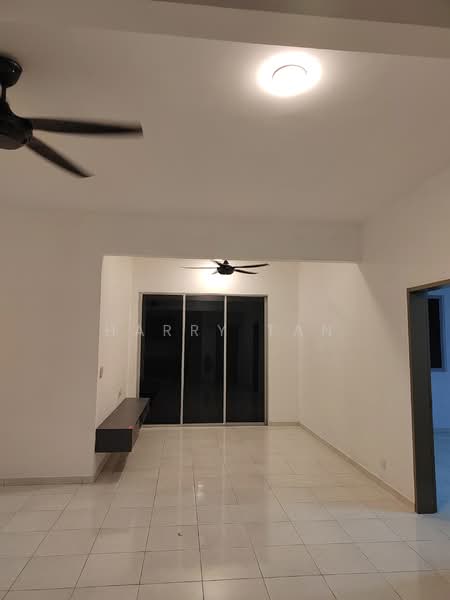 Apartment for Rent at Idaman Abadi - Harry Tan - Living Room - PropertyGuru.com.my