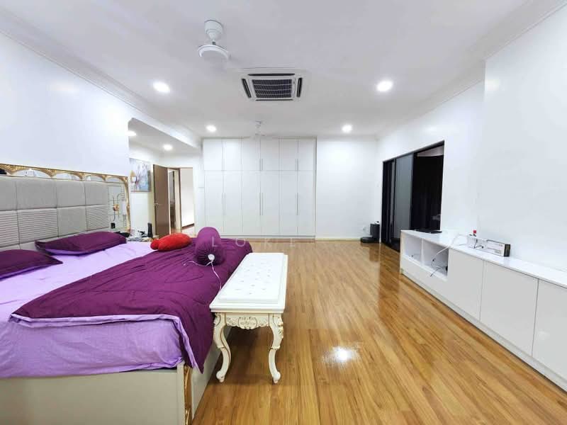 Lake Fields untuk Untuk Dijual - RM 2,500,000, Mac 2026 - Master Bedroom - PropertyGuru.com.my
