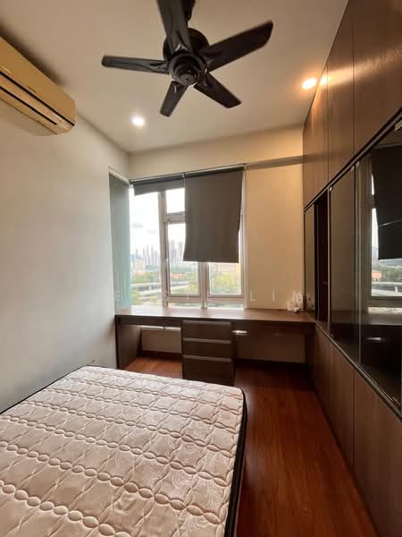 Kondominium untuk Disewa di Sri Putramas III / Royal Regent - Jessie Lin - Bedroom - PropertyGuru.com.my