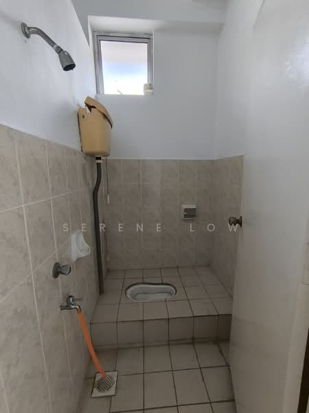 Taman Nusa Bestari Jaya untuk Untuk Disewa - RM 1,500 /bulan, Mac 2026 - Bathroom - PropertyGuru.com.my