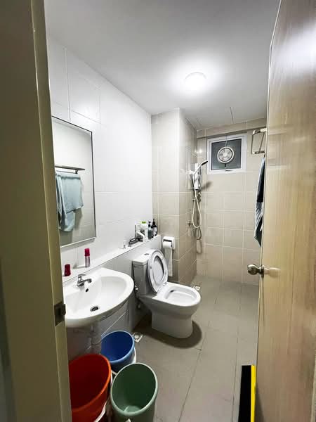 Condominium for Rent at Havana Beach Residences - Jerry Tan - Bathroom - PropertyGuru.com.my