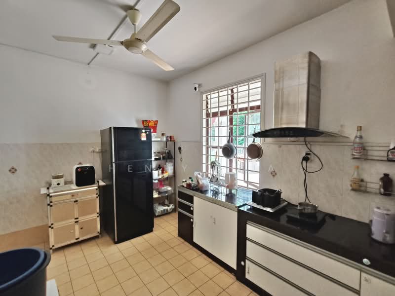 Rumah Teres 2 Tingkat untuk Dijual di Alam Damai (Cheras) - Gladys Wong - Kitchen - PropertyGuru.com.my