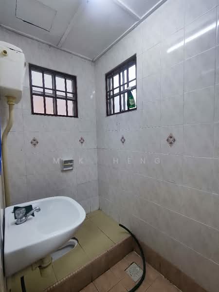 2-storey Terraced House for Rent in Bandar Bukit Tinggi 2 (Klang) - M.K. Heng - Bathroom - PropertyGuru.com.my
