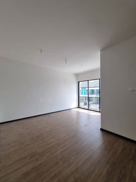 2-storey Terraced House for Sale in Kajang (Selangor) - Sam Hee - Living Room - PropertyGuru.com.my