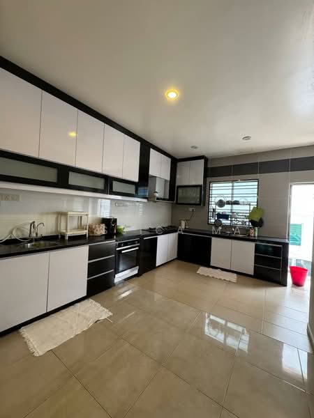 2-storey Terraced House for Rent in Iskandar Puteri (Nusajaya) (Johor) - Jessica Ma - Kitchen - PropertyGuru.com.my