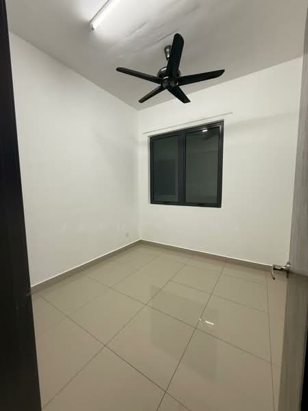 Kiara Plaza untuk Untuk Disewa - RM 1,100 /bulan, Mac 2026 - Interior - PropertyGuru.com.my