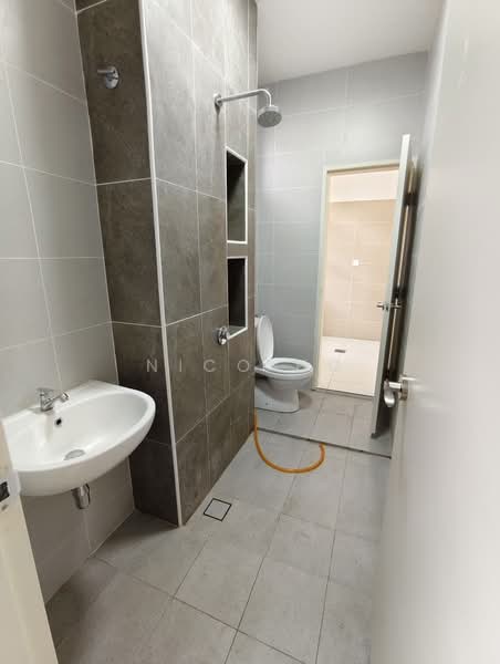 Terraced House for Sale in Taman Desa Tebrau (Tebrau) - Nico Ho - Bathroom - PropertyGuru.com.my