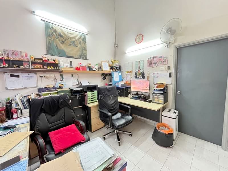 Bandar Puteri Klang untuk Untuk Dijual - RM 850,000, Mac 2026 - Study - PropertyGuru.com.my