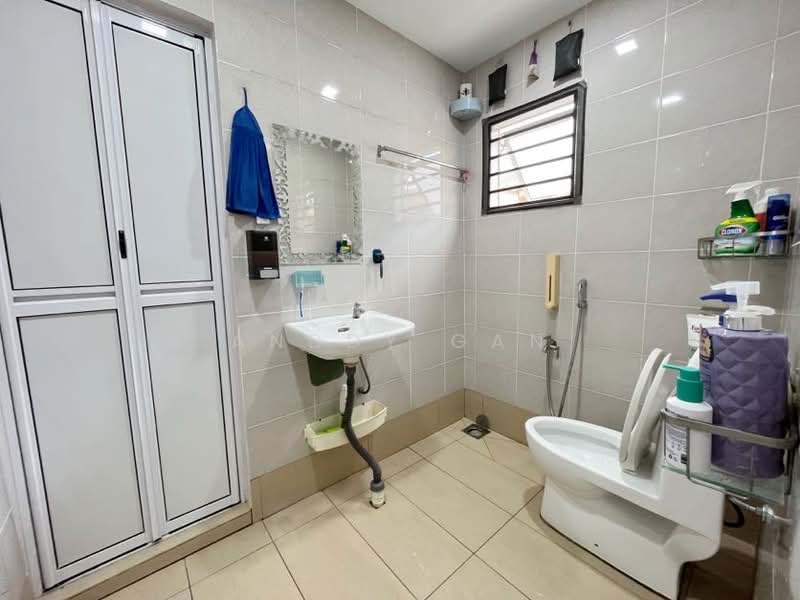 Bandar Puteri Klang untuk Untuk Dijual - RM 850,000, Mac 2026 - Bathroom - PropertyGuru.com.my