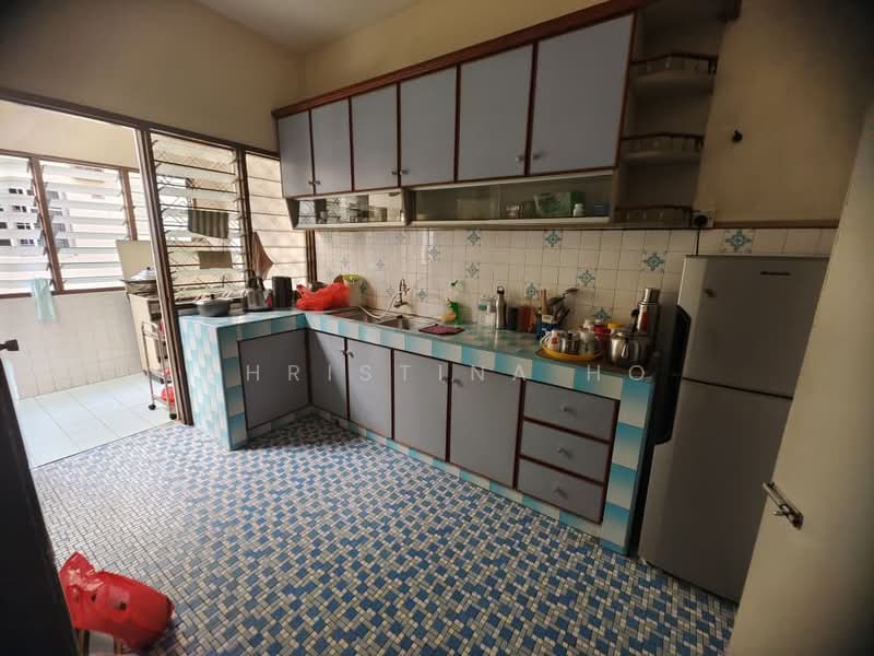 2-storey Terraced House for Sale in Taman Putra (Ampang) - Christina Ho - Kitchen - PropertyGuru.com.my