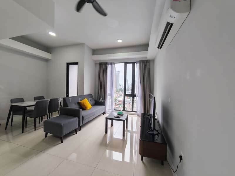 Servis Apartment untuk Disewa di The Sentral Suites - Stefanie Yii - Living Room - PropertyGuru.com.my