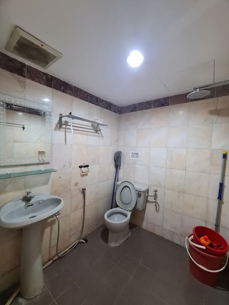 Kondominium untuk Disewa di Desa Mas - SERENEN TEH - Bathroom - PropertyGuru.com.my