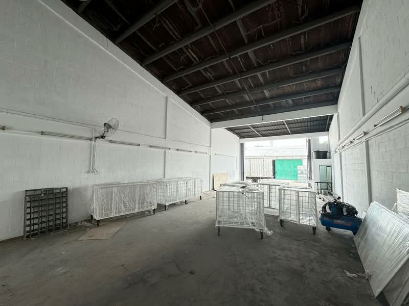 Factory for Rent in Taman Kajang Utama (Kajang) - Stephen Megam - Exterior - PropertyGuru.com.my