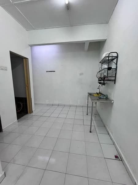 1-storey Terraced House for Rent in Taman Impian Indah (Bukit Mertajam) - SH Lee - Kitchen - PropertyGuru.com.my