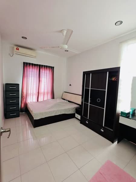 2.5-storey Terraced House for Sale in Taman Setia Indah (Tebrau) - Karen Yeo - Bedroom - PropertyGuru.com.my