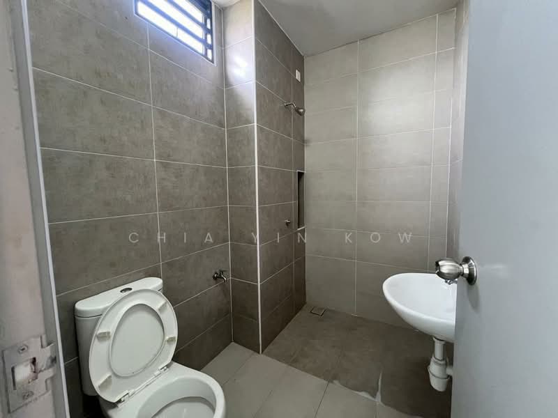 Terraced House for Sale in Kluang (Johor) - Chia Yin Kow - Bathroom - PropertyGuru.com.my