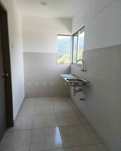 Meru Heights Residences @ Scientex Meru untuk Untuk Dijual - RM 275,000, Mac 2026 - Kitchen - PropertyGuru.com.my