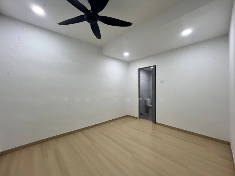 1-storey Terraced House for Sale in Ulu Tiram (Johor) - Yuki Cheng - Bedroom - PropertyGuru.com.my