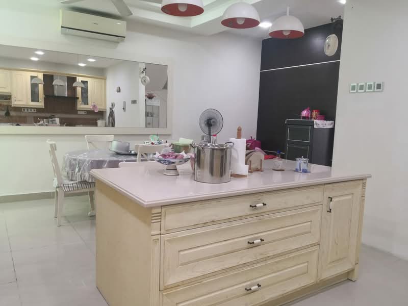 3-storey Terraced House for Sale in Tanjung Bungah (Penang) - A Ee Ee - Kitchen - PropertyGuru.com.my