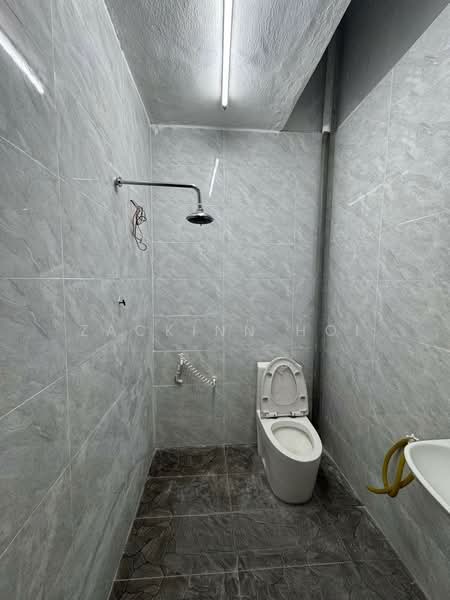 Worth For Investment Good Condition 2 Sty Batu Belah Klang Utama Klang untuk Untuk Dijual - RM 499,000, Mac 2026 - Bathroom - PropertyGuru.com.my