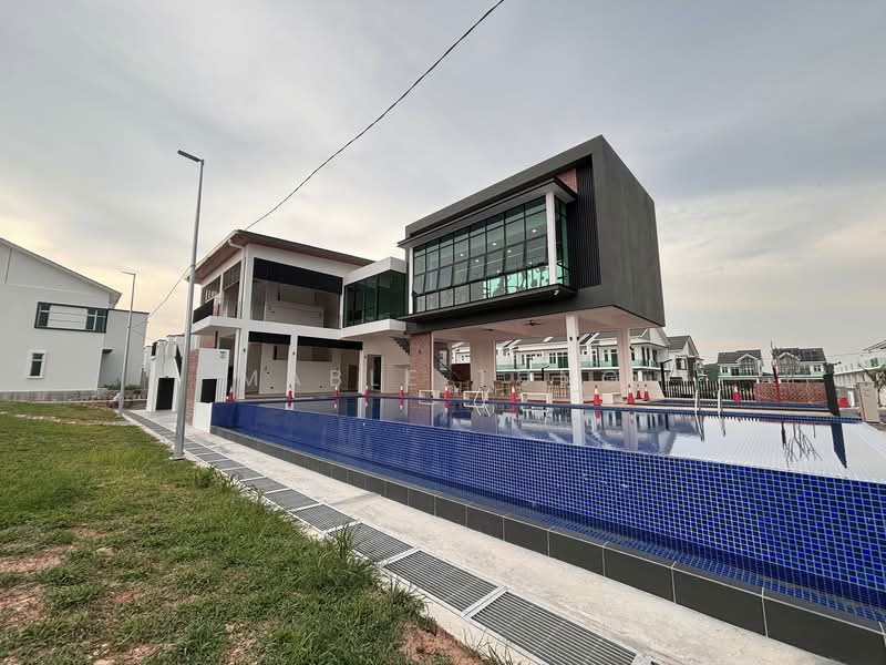 Semi-Detached House for Sale in Cheng (Melaka) - Mable Tung - Exterior - PropertyGuru.com.my