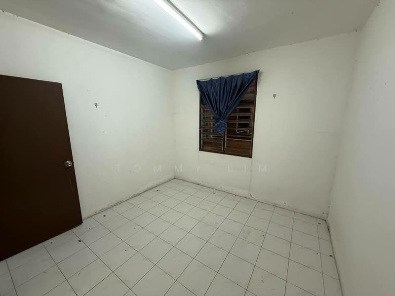 Apartment for Rent at Rose Villa Apartment - Tommy Lim - Interior - PropertyGuru.com.my