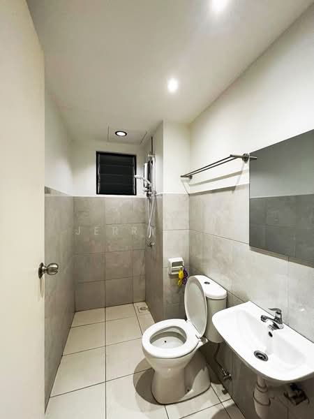 Condominium for Rent at TRI PINNACLE - Jerry Tan - Bathroom - PropertyGuru.com.my