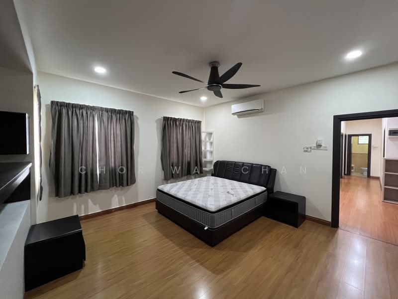 Vila Berkembar untuk Dijual di Seksyen 4 (Kota Damansara) - Chor Wai Chan - Bedroom - PropertyGuru.com.my