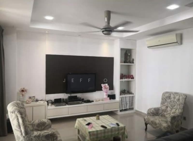 3-storey Terraced House for Sale in Tanjung Bungah (Penang) - Jeff Ooi - Living Room - PropertyGuru.com.my