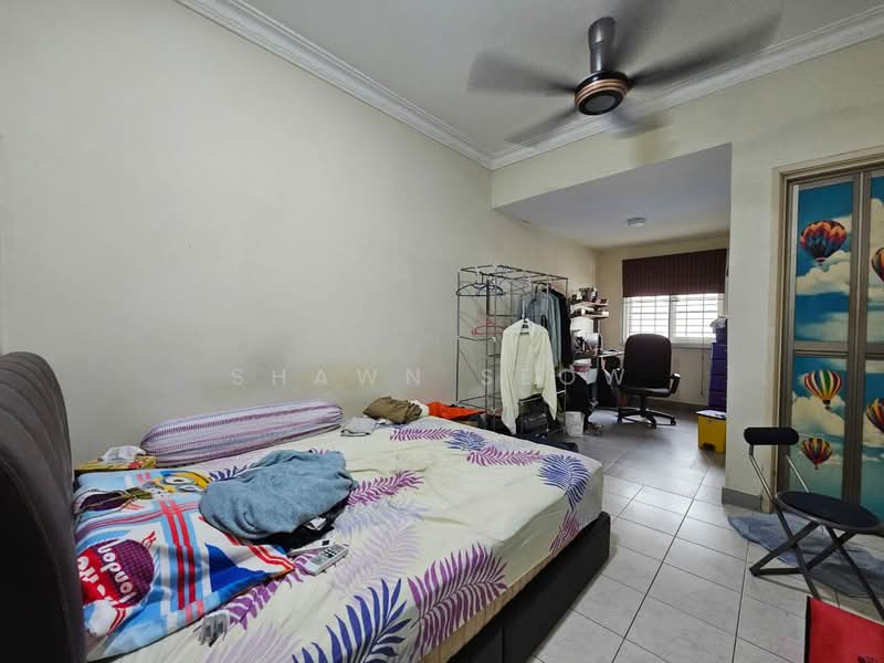 2-storey Terraced House for Sale in Kota Kemuning (Shah Alam) - Shawn Seow - Bedroom - PropertyGuru.com.my