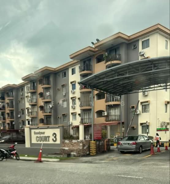 Subang Perdana Goodyear Court 3 untuk Untuk Disewa - RM 1,800 /bulan, Mac 2026 - Exterior - PropertyGuru.com.my