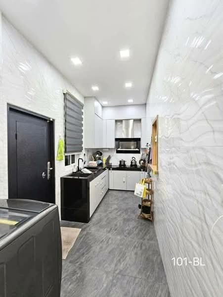 Setia Indah 9 untuk Untuk Dijual - RM 1,080,000, Mac 2026 - Kitchen - PropertyGuru.com.my