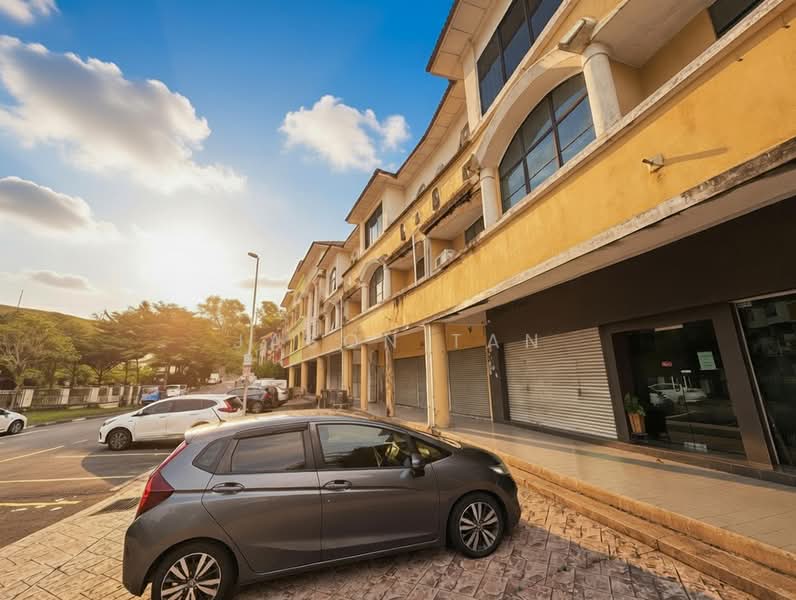 Shop / Office for Sale in BANDAR PUCHONG JAYA (Puchong) - Jason Tan - Exterior - PropertyGuru.com.my