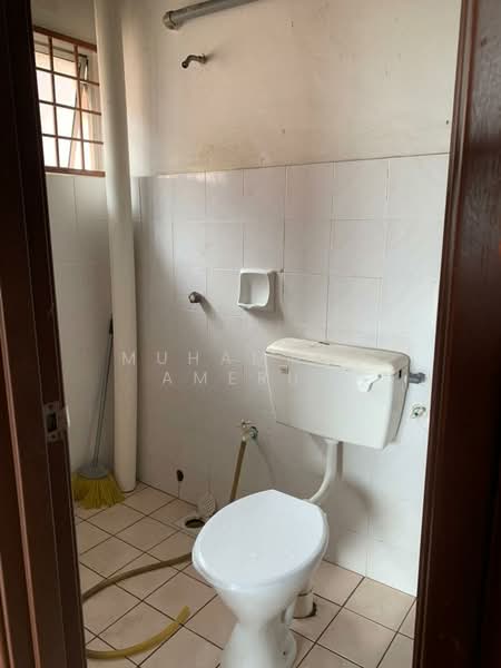 Jasmin Apartment untuk Untuk Disewa - RM 897 /bulan, Mac 2026 - Bathroom - PropertyGuru.com.my