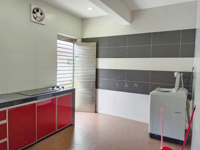 2-storey Terraced House for Rent in Taman Nusa Idaman (Iskandar Puteri (Nusajaya)) - Lesley Tan - Kitchen - PropertyGuru.com.my