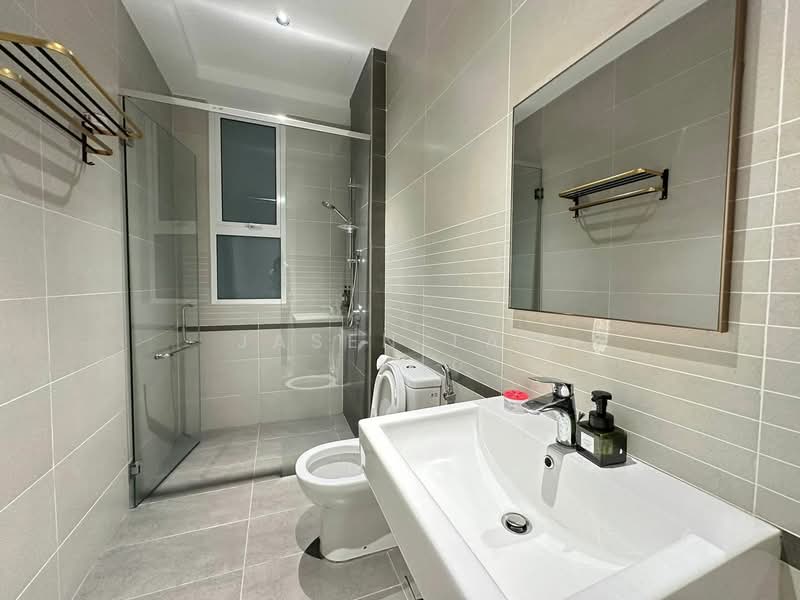 D'Suites, Horizon Hills untuk Untuk Disewa - RM 3,100 /bulan, Mac 2026 - Bathroom - PropertyGuru.com.my