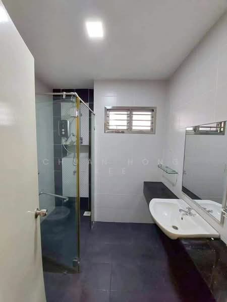 2-storey Terraced House for Rent in Taman Nusa Idaman (Iskandar Puteri (Nusajaya)) - Chuan Hong Kee - Bathroom - PropertyGuru.com.my
