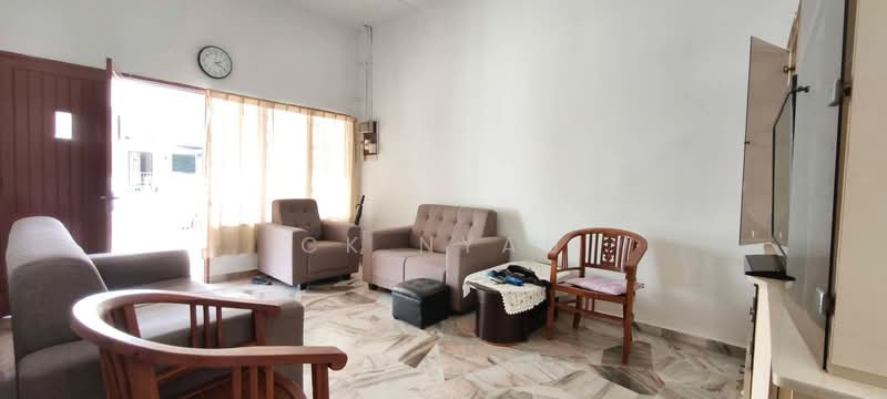 Ipoh simee wah keong renovated single storey house for sale untuk Untuk Dijual - RM 280,000, Mac 2026 - Living Room - PropertyGuru.com.my