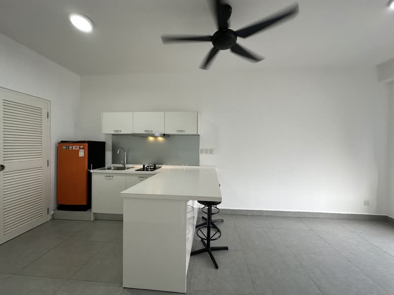 Service Residence for Rent at Kanvas SOHO - Johnny Leong - Kitchen - PropertyGuru.com.my
